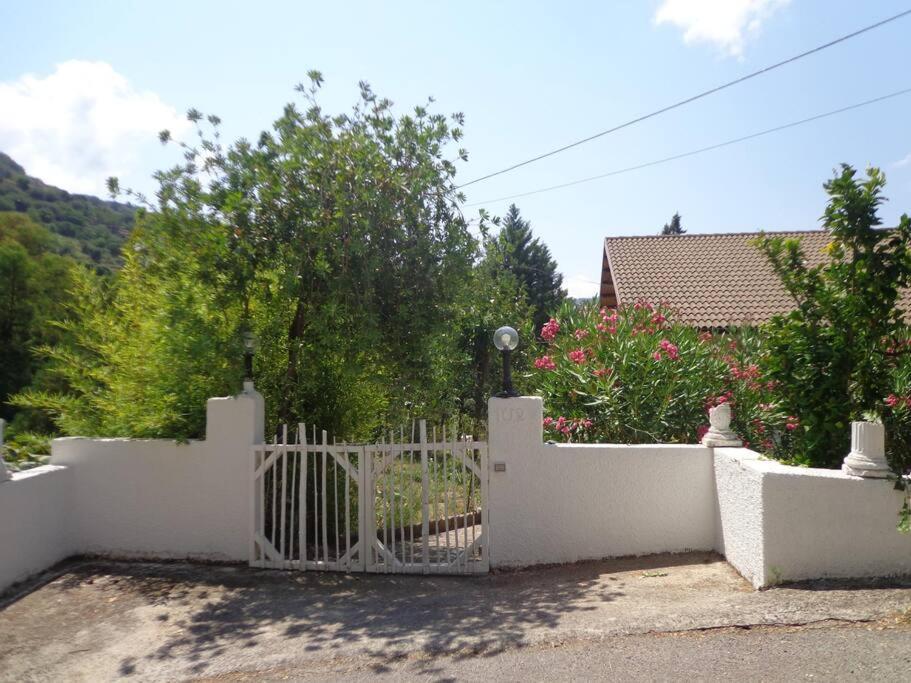 Holiday Home Lucifero Contura Екстер'єр фото